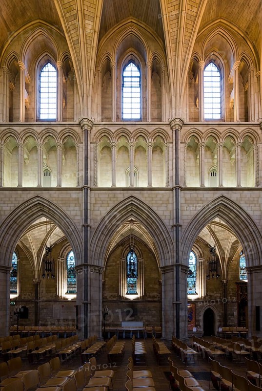 The Cathedral and Collegiate Church of St Saviour and St Mary Overie, wall structure in the north nave, St, Saint, Saint