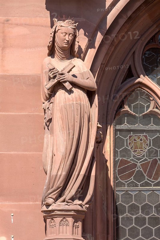 Basel, Cathedral (Basel Minster), west façade, Empress Kunigunde, c. 1280/1285