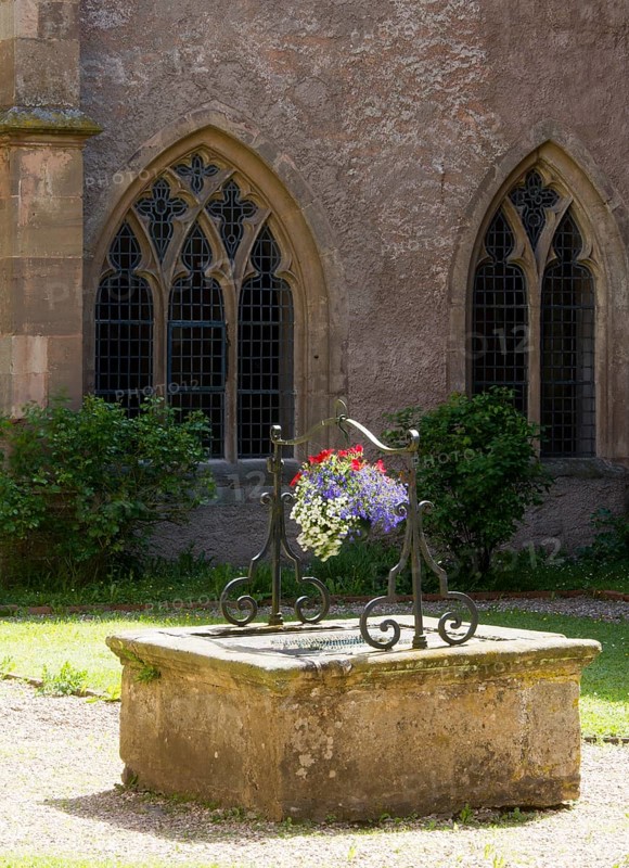 Cloister, Fountain, St., Saint, Saint