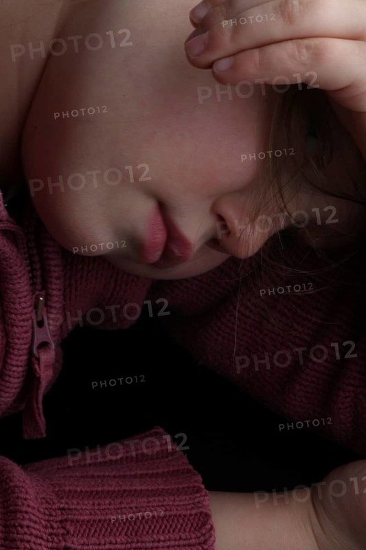 Grief, pain tiredness, depression, little girl, defiance, denial, childhood, childhood, little girl, grief, bereavement, pain, sleepy, sadness, shame, child, tired