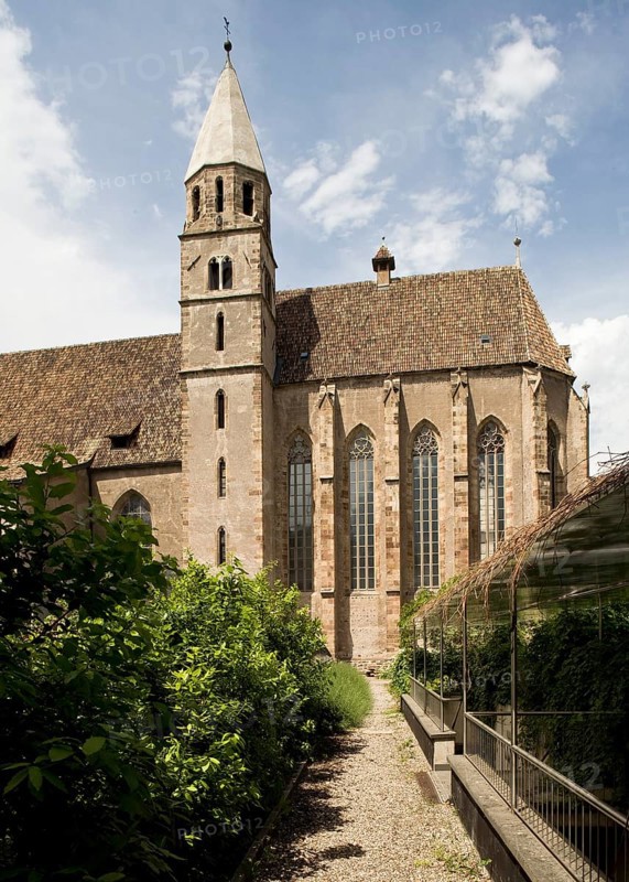 Bolzano. Franciscan church from 1348, destroyed by a bomb on 29 March 1944 and rebuilt after the war. In the first years after the war, the monastery, like several others in South Tyrol, which was the only German-speaking region not under the control of an occupying power, served as a hiding place for high-ranking National Socialists who were on the run. Adolf Eichmann, for example, was housed in this monastery by the priest of Sterzing