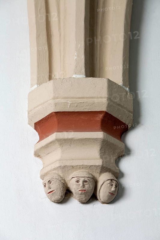 North aisle, console with 3 faces, St., Sankt, Saint
