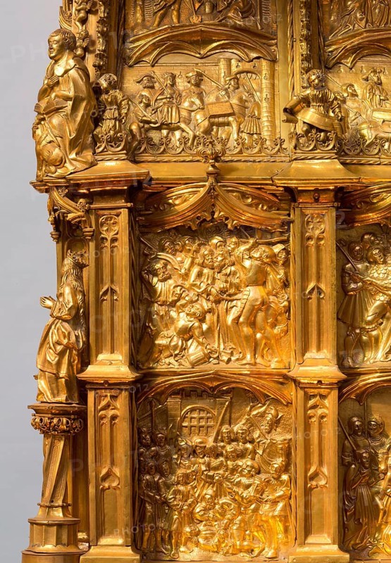Machabean shrine (around 1520-1527) in the south transept, detail, St., Saint, Saint
