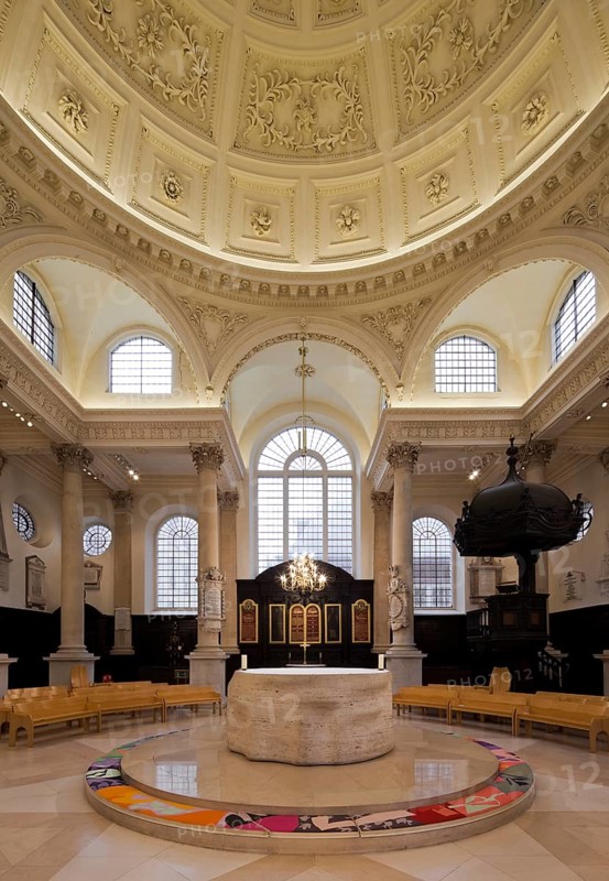 London, St Stephen Walbrook, built 1672-1679 by Christopher Wren
