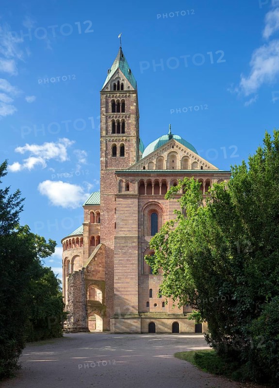 Speyer, Cathedral Church of St Mary and St Stephen, Speyer Cathedral, Imperial Cathedral, view of transept and apse from the north