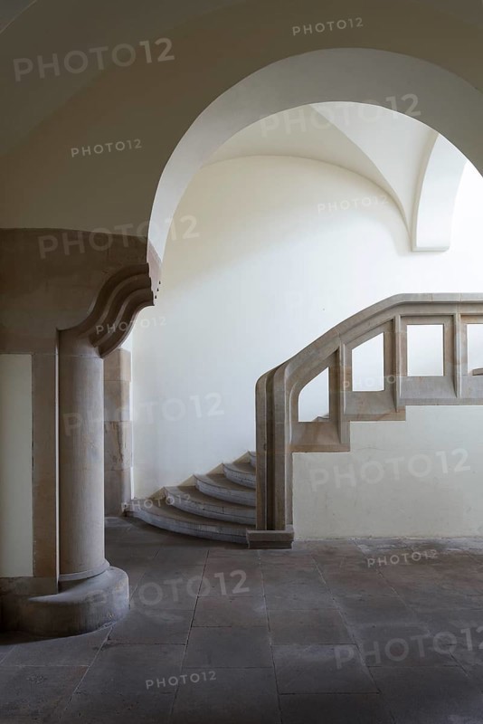 Town hall, extension built 1903-1905 by Hans Poelzig, staircase ground floor