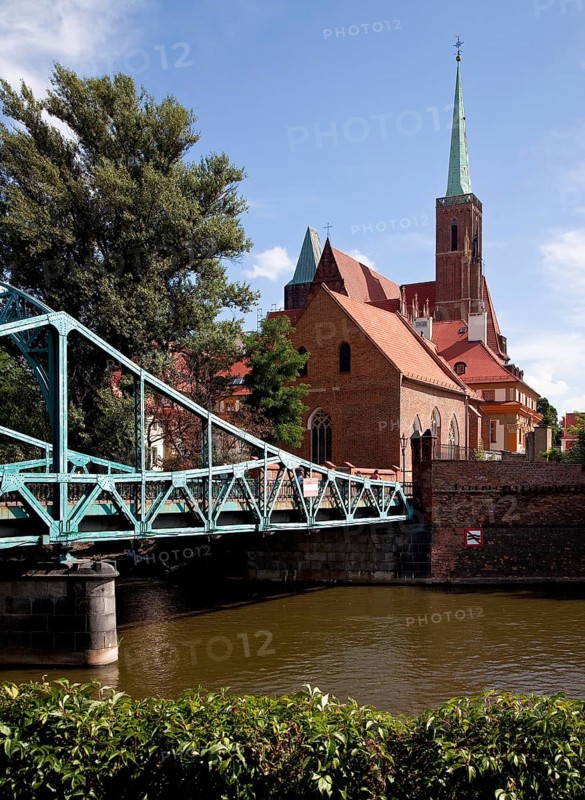 On the bank Peter and Paul Church, 15th century, behind it Holy Cross Church 13-14th century, view from west, St., Sankt, Saint