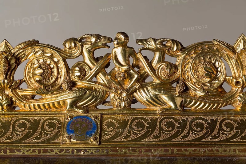 Treasury, Anno Shrine, workshop of Nicholas of Verdun and Cologne, around 1183, ridge crest with monkey and goats