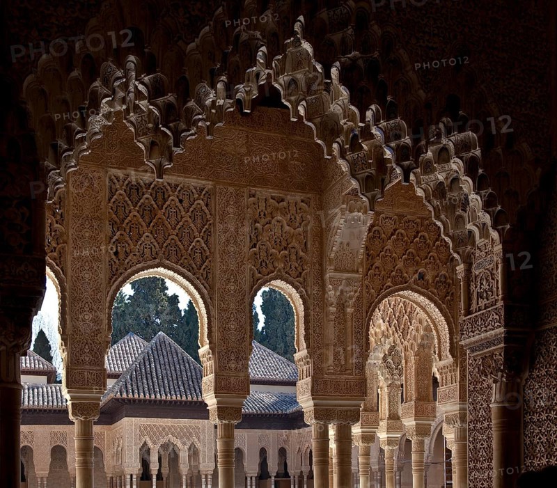 Nasrid Palace, Court of Lions, view from the western to the eastern pavilion