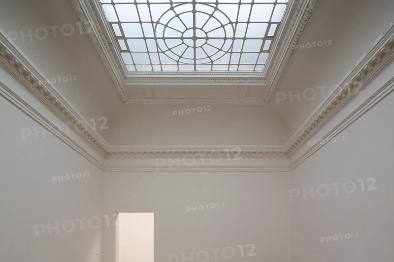 Interior rooms empty during the 2016 renovation by Winfried Brenne Architekten, large hall with skylight