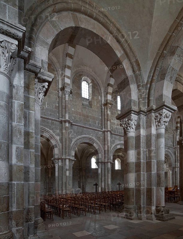 Vezelay, Basilica of Ste-Marie-Madeleine. Interior. Transverse view from the south aisle to the north-northeast, St., Saint, Saint
