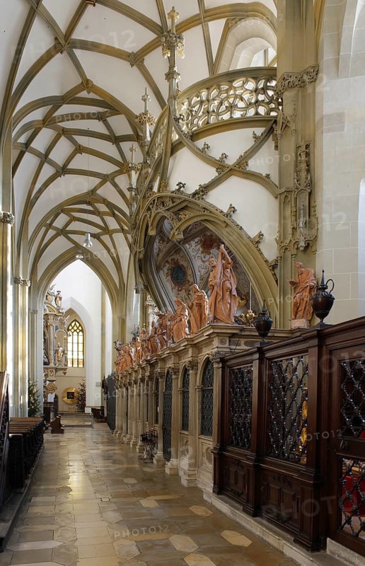 Simpertus Chapel with a tracery arch from 1496, terracotta statues by Carlo Pallago 1582, St., Sankt, Saint