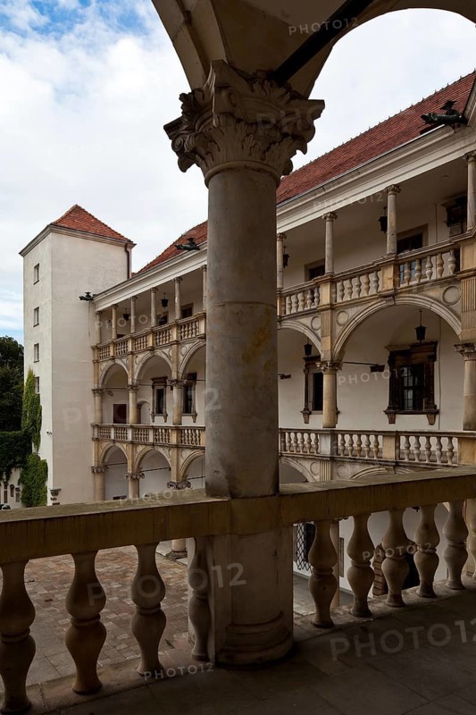 Arcaded courtyard, begun in 1544
