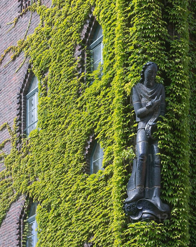 1927-1929, Ernst and Günther Paulus, figure by Felix Kupsch, St., Sankt, Saint