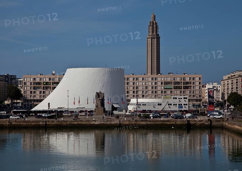 Left: cultural centre 1972-78 by Oskar Niemeyer, behind: tower of St Joseph's Church 1951-59 by Auguste Perret, St, Saint, Saint