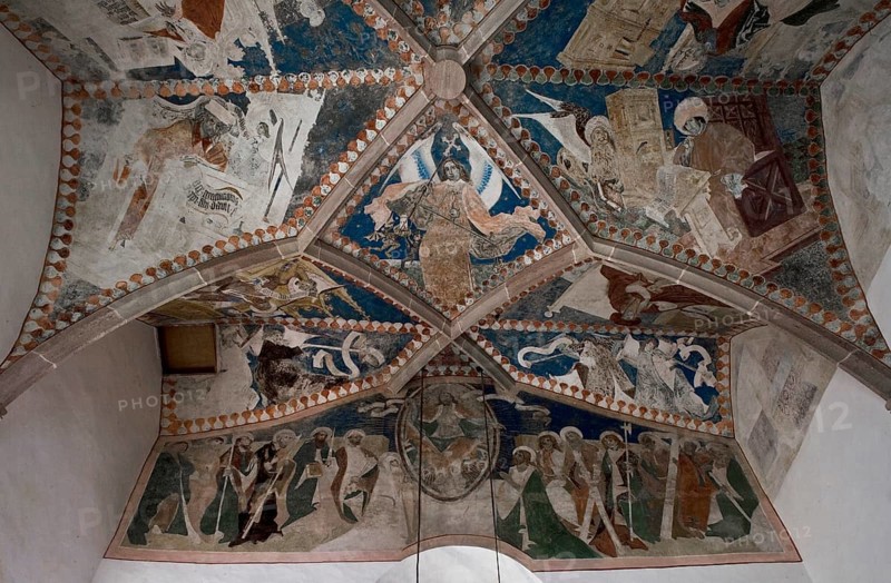 Italy S-Tyrol Tisens cemetery chapel vault painting