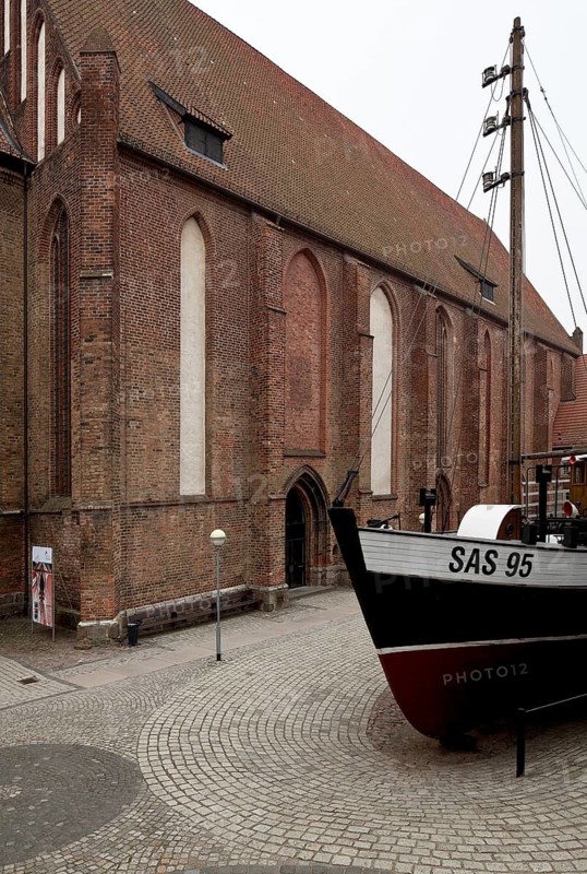 Church from north-east, right fishing boat, St., Sankt, Saint