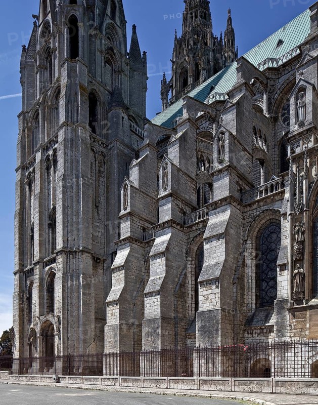 1195-1260 Main construction period, partial view from south-east, nave and towers on the left, CLOCHER VIEUX 1145-64, St., Sankt, Saint