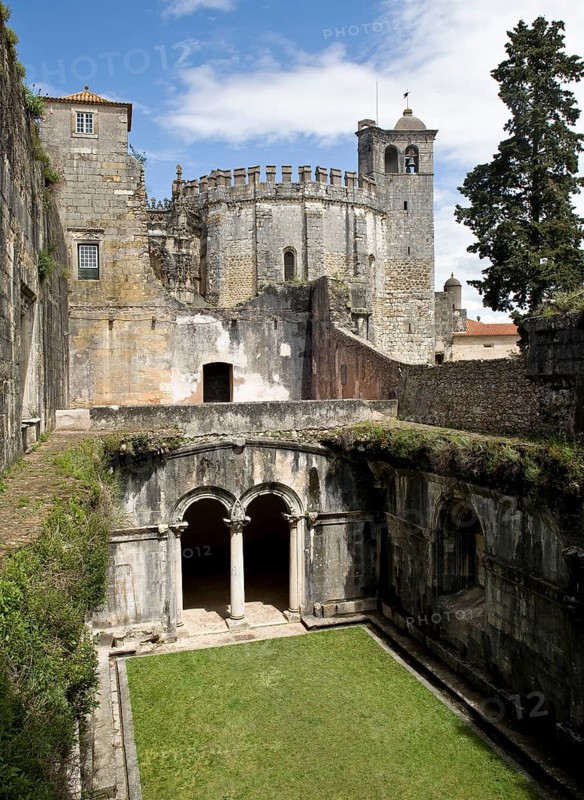 Christusritterburg, chapter house of the monks to the south, Templar church at the back, St., Sankt, Saint