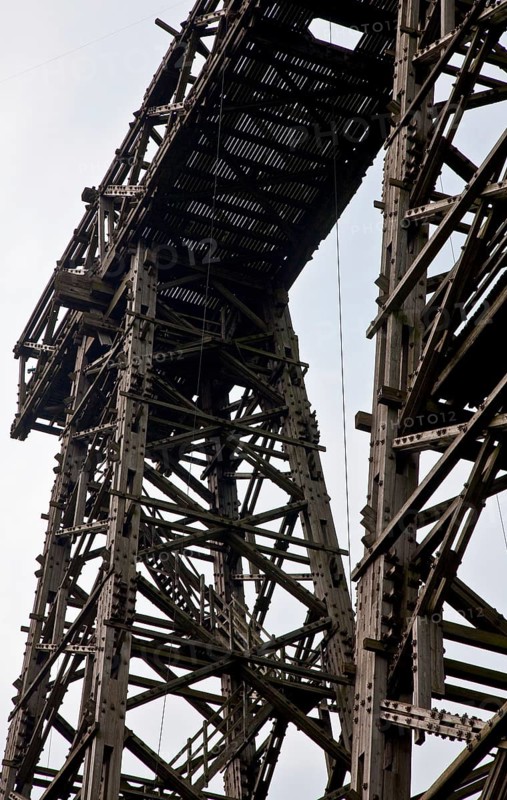 Brück (Mark) wooden antenna measuring towers Tower III 54 m high both erected by Deutsche Post in 1963. Brück towers