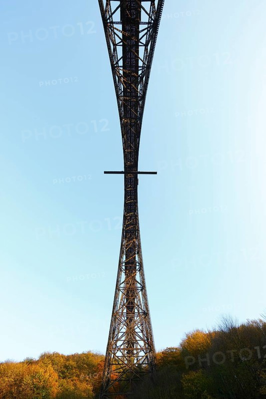 Germany's highest railway bridge 1893-1897, 107 metres high, 465 metres long