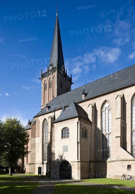 View from south-east, St., Sankt, Saint