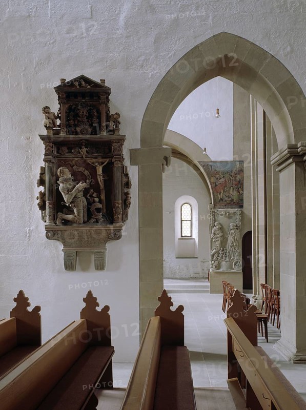 Schweinfurt, St. Johannis, on the left the tomb of Wolff von Steinau around 1585, on the right the tomb of the imperial bailiff Konrad von Seinsheim, around 1369, St., Sankt, Saint