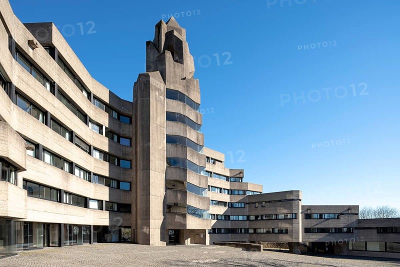 Bergisch-Gladbach, district of Bensberg, town hall, built 1964-1969 by Gottfried B?hm on the ground plan of the old castle, inner courtyard