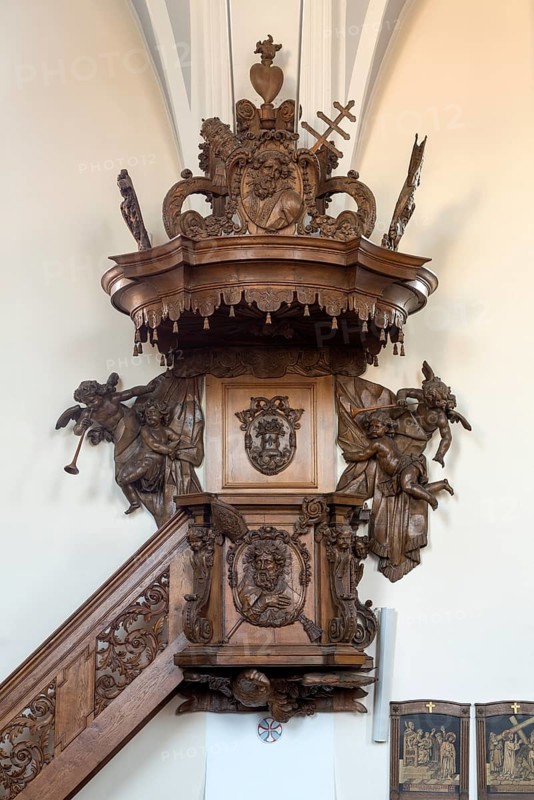 Baroque Helmont pulpit from 1718, St., Sankt, Saint