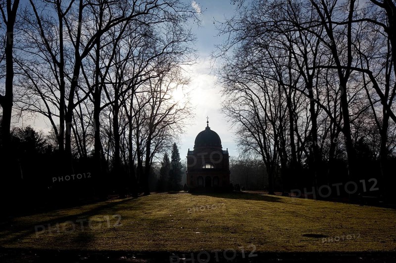 View of the chapel completed in 1887, St., Sankt, Saint
