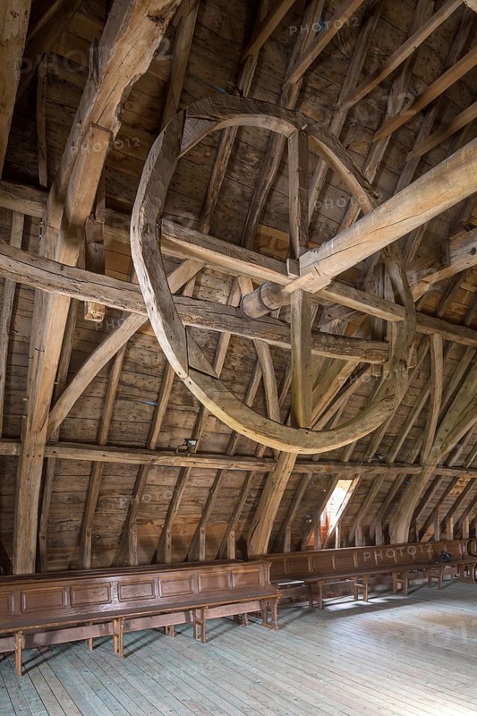 North wing of the monastery complex, Gothic roof truss with rope winch