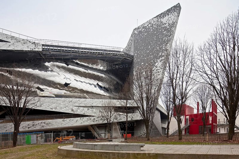 Architect Jean Nouvel, opened in 2015, view of the Parc de la Villette, on the right a functional park building by Bernard Tschumi built in 1984