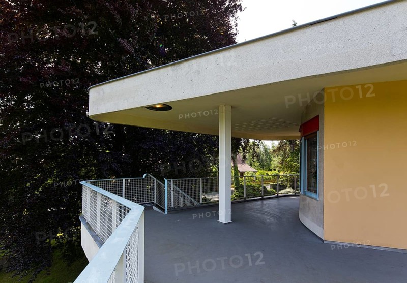 In GDR times House of Pioneers, now Scharoun House, condition after refurbishment in 2012, covered balcony on the upper floor