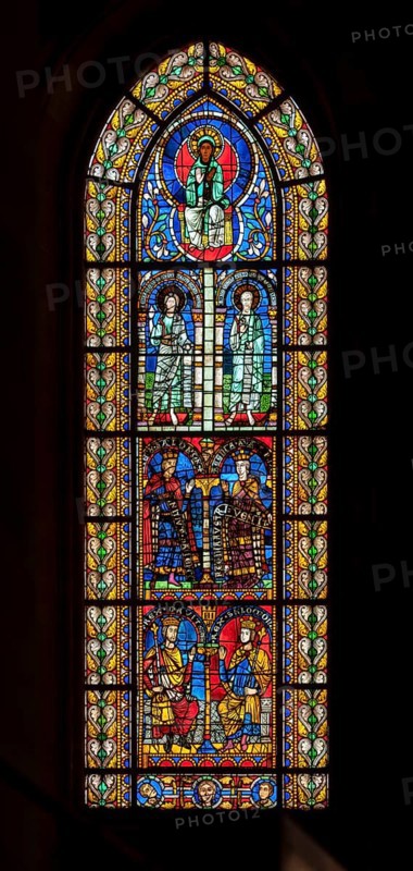 Strasbourg Cathedral, Cath?drale Notre-Dame de Strasbourg, window of the north transept, left window north wall, John the Baptist and John the Evangelist, below King Solomon and the Queen of Sheba