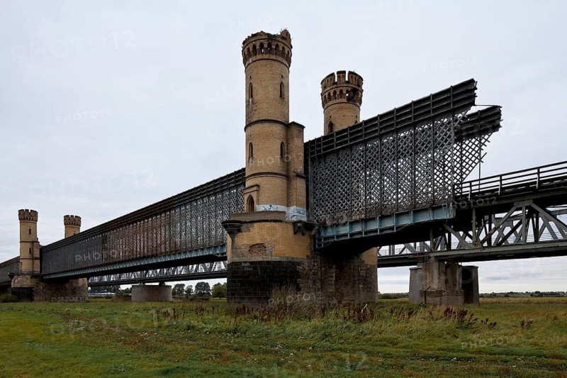 Built 1851-1857, remaining stock and additions after war destruction View from south-east, behind it newer railway bridge, lattice girder segment span 131m and demolition edge after war destruction