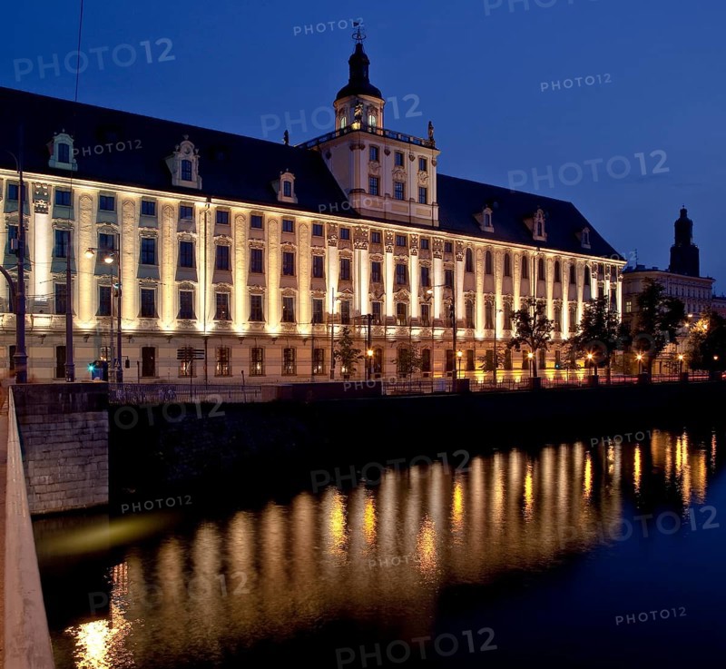Former Jesuit college, view of the Oder riverbank from the north, tower of St Elisabeth's Church on the right