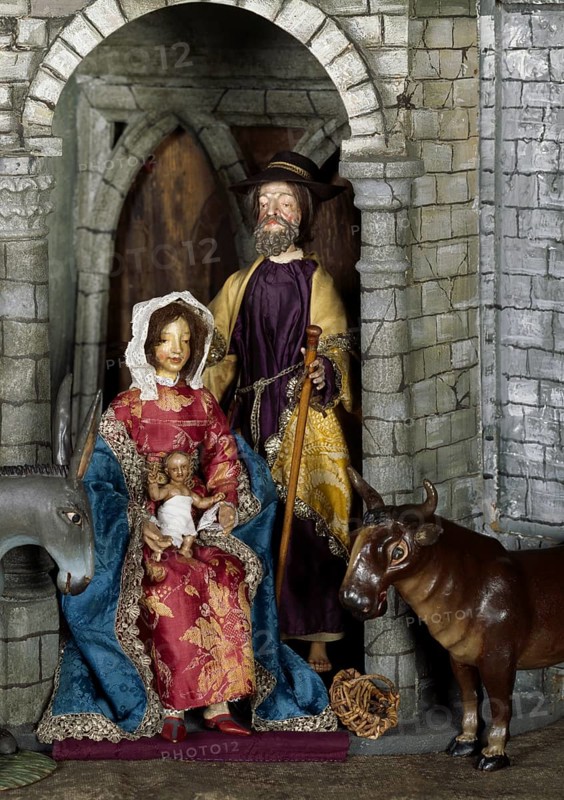 Landsberg, parish church of the Assumption of the Virgin Mary. Historical figures of the nativity scene scene