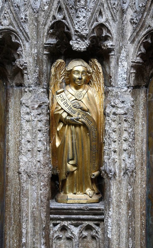 Angel at the tomb of Richard Beauchamp, Earl of Warwick, 1382-1439, St., Saint, Saint