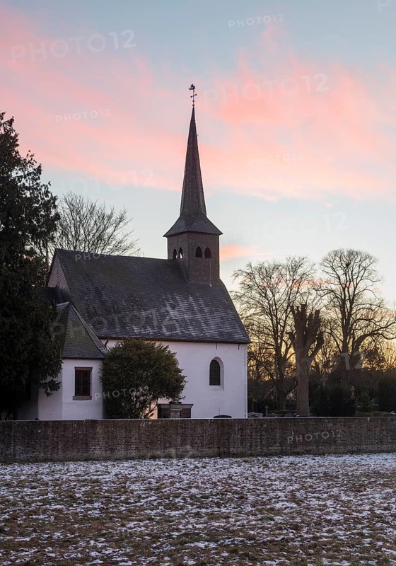 Erftstadt-Heddinghoven, Chapel of St Servatius