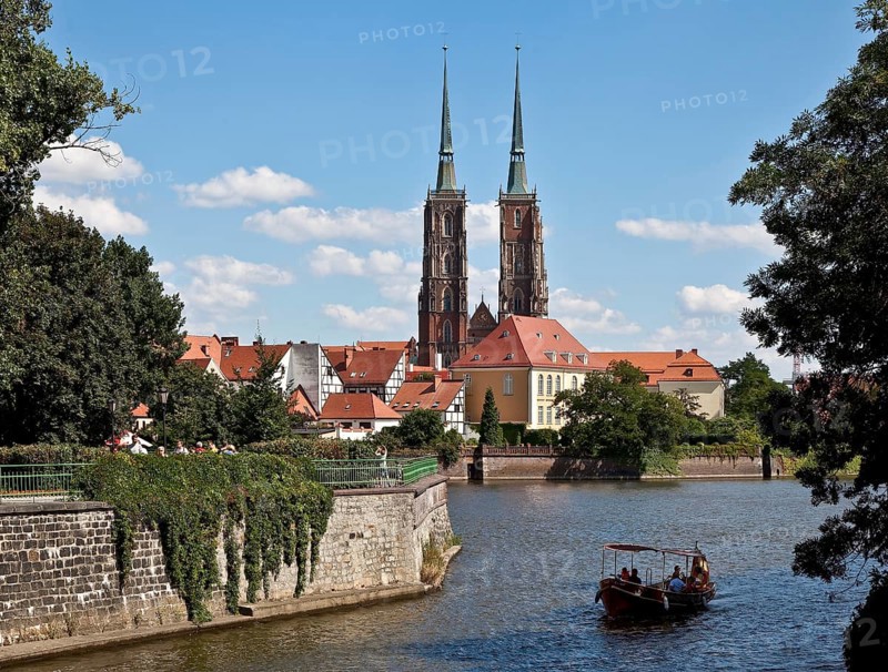 Seen from the sand bridge over the Oder, in front of the Bishop's Palace, St., Sankt, Saint