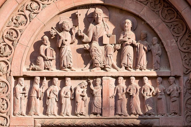 Basel, Basel Minster, north transept, Galluspforte, tympanum, Christ as judge of the world, below five wise and five foolish virgins with Christ as bridegroom