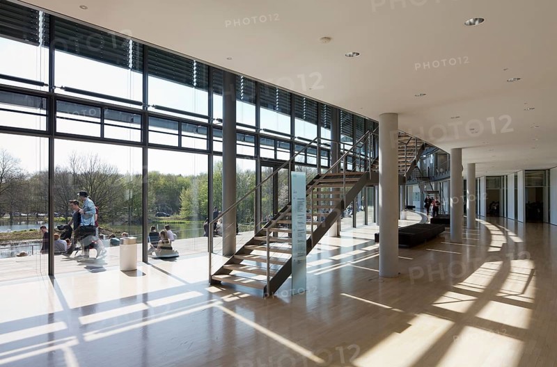 Ökonomicum, Oeconomicum, Institute of Economics, Foyer
