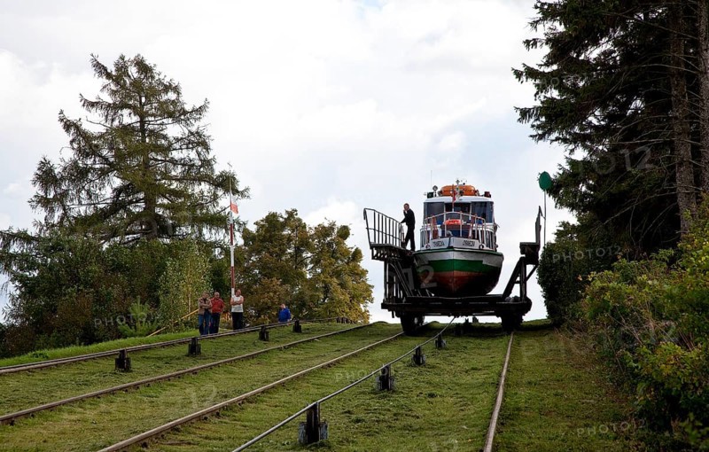 Rollberg (inclined planes), on which the ships are transported over land on rail wagons using a hydraulic drive to overcome the 99 metre difference in height, built 1848-1860, ship on transport wagon
