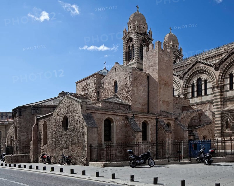 11th century view from north-east, behind it Cathedrale de la Major, built 1852-92, St., Sankt, Saint