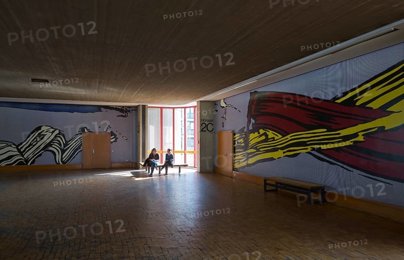 Lecture theatre foyer of the preclinical institutes with the mural by US pop artist Roy Lichtenstein 1970