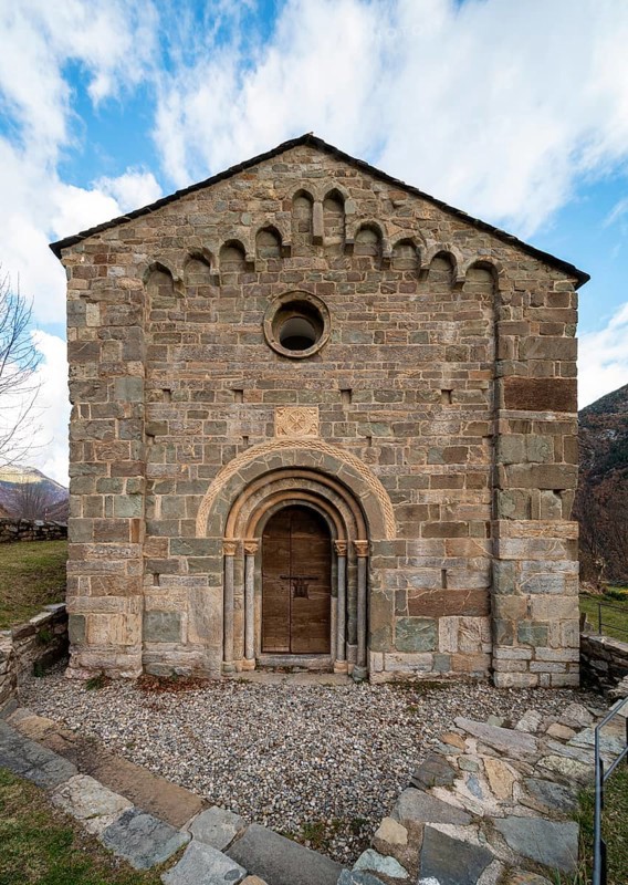 Coll, Santa Maria de l'Assumpció, west façade