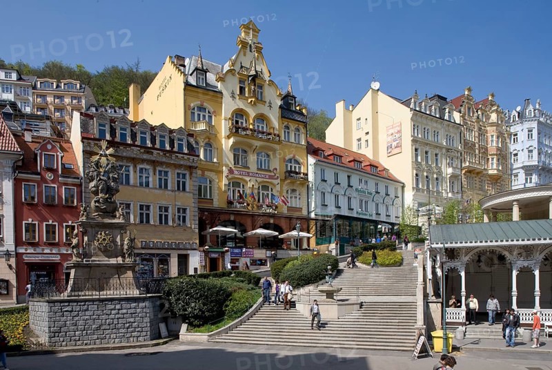 Czech Rep Karlovy Vary/Karlsbad. City centre with Trinity Column