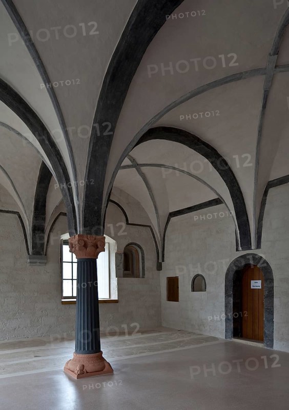 South wing cloister, upper floor, hall, St., St., Saint