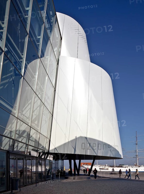 Behnisch Architekten 2008, aft sailing ship GORCH FOCK