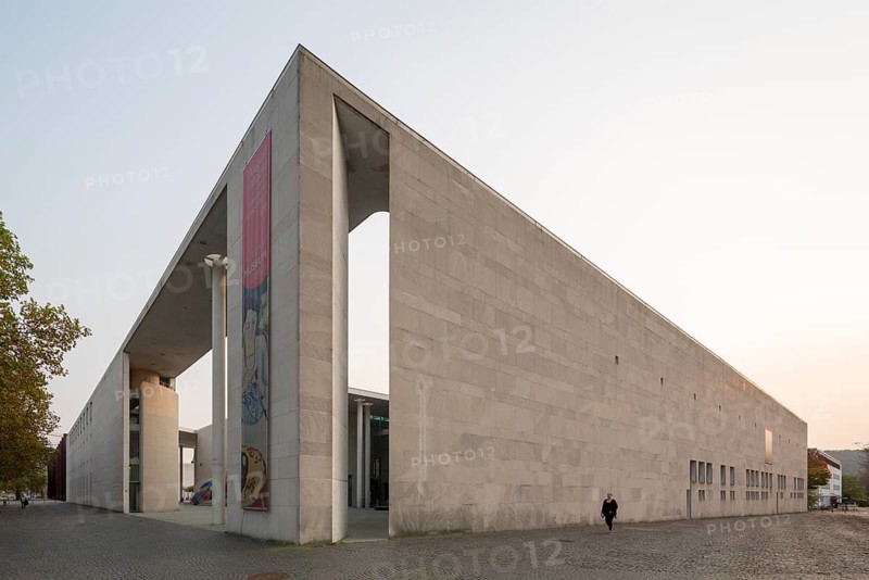 Art museum Bonn built in 1992 by Axel Schultes
